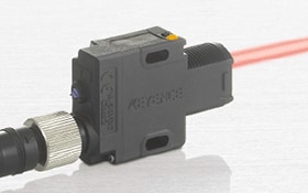 完整的內建電眼陣容